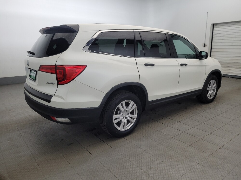 2018 Honda Pilot in Williamstown, NJ 8094 - 18119025 10
