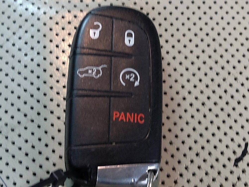 2015 Jeep Grand Cherokee in Tyler, TX 75701 - 18119029 32