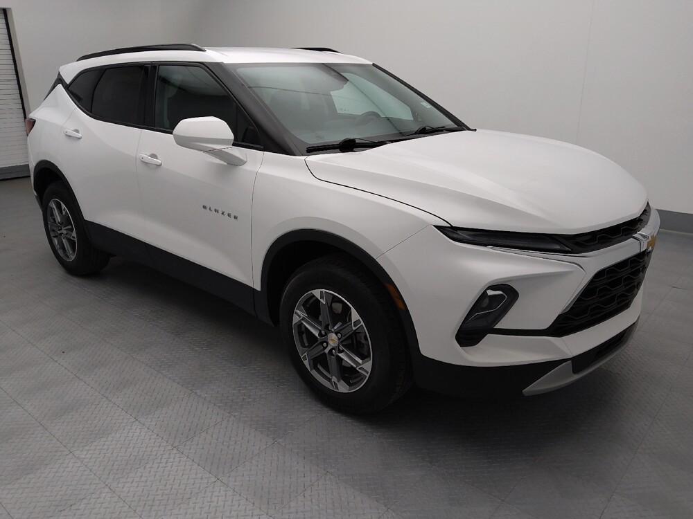 2023 Chevrolet Blazer in Independence, MO 64055 - 18119031 11