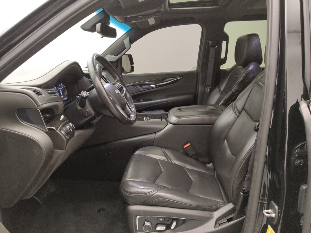 2017 Cadillac Escalade in Wichita, KS 67207 - 18119032 17