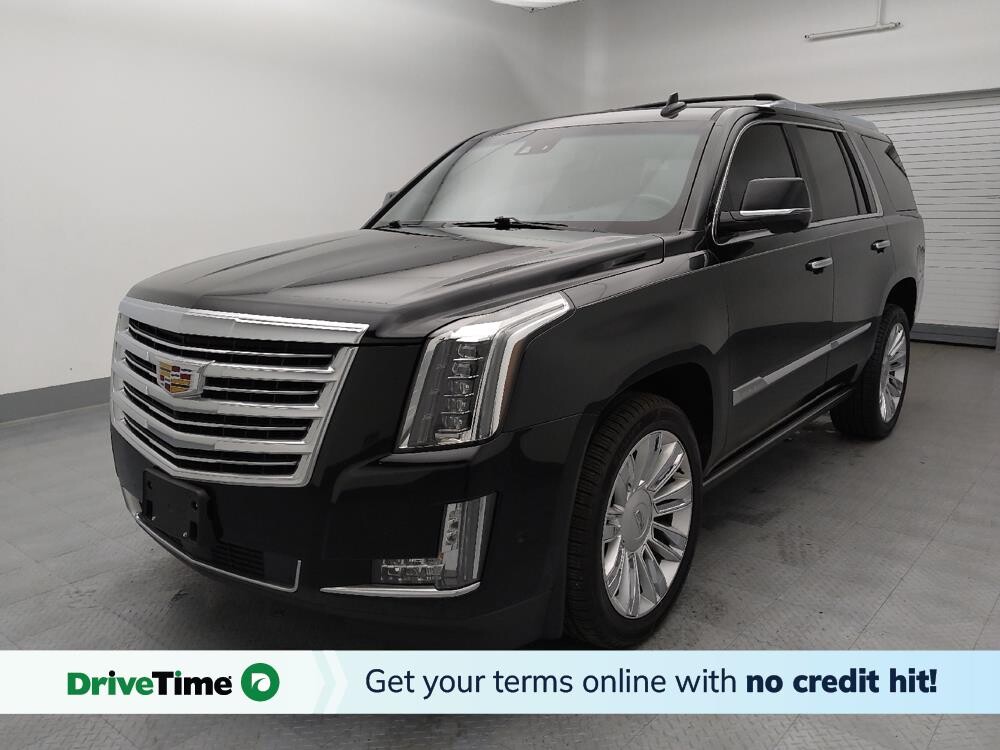 2017 Cadillac Escalade in Wichita, KS 67207 - 18119032