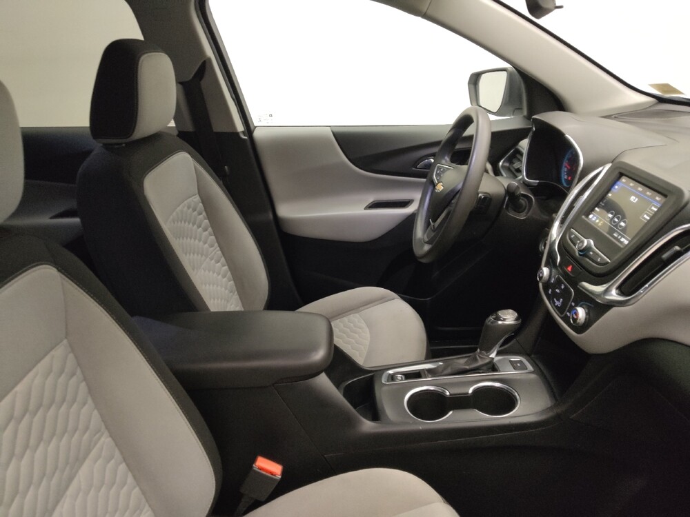 2019 Chevrolet Equinox in Midlothian, IL 60445 - 18119040 21