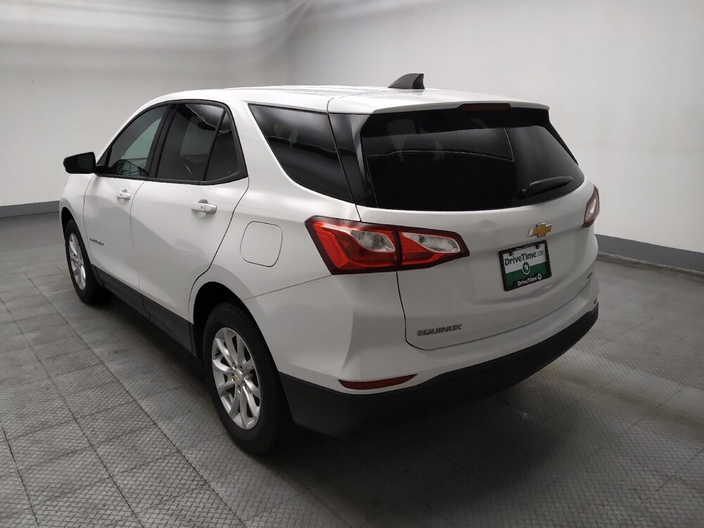2019 Chevrolet Equinox in Midlothian, IL 60445 - 18119040 5