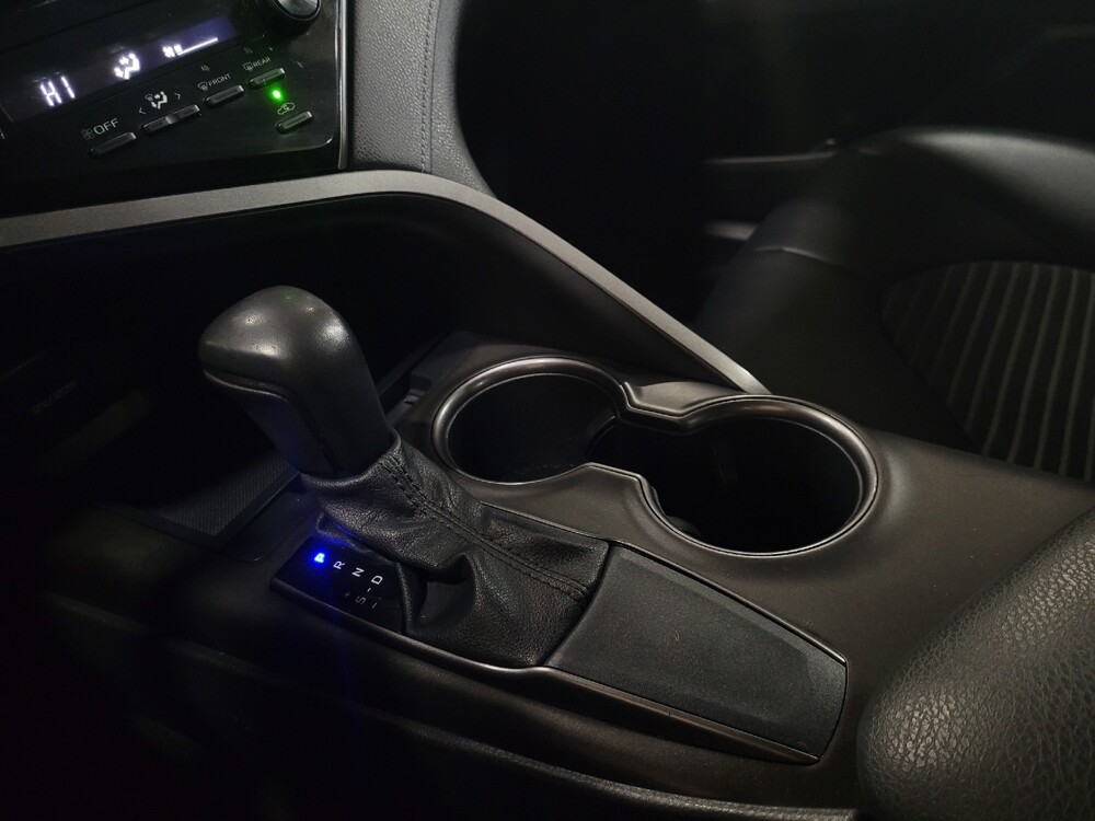 2021 Toyota Camry in Pittsburgh, PA 15237 - 18119042 26