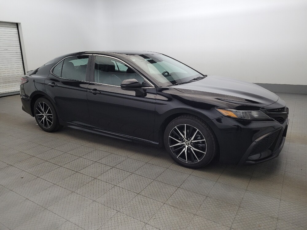 2021 Toyota Camry in Pittsburgh, PA 15237 - 18119042 11