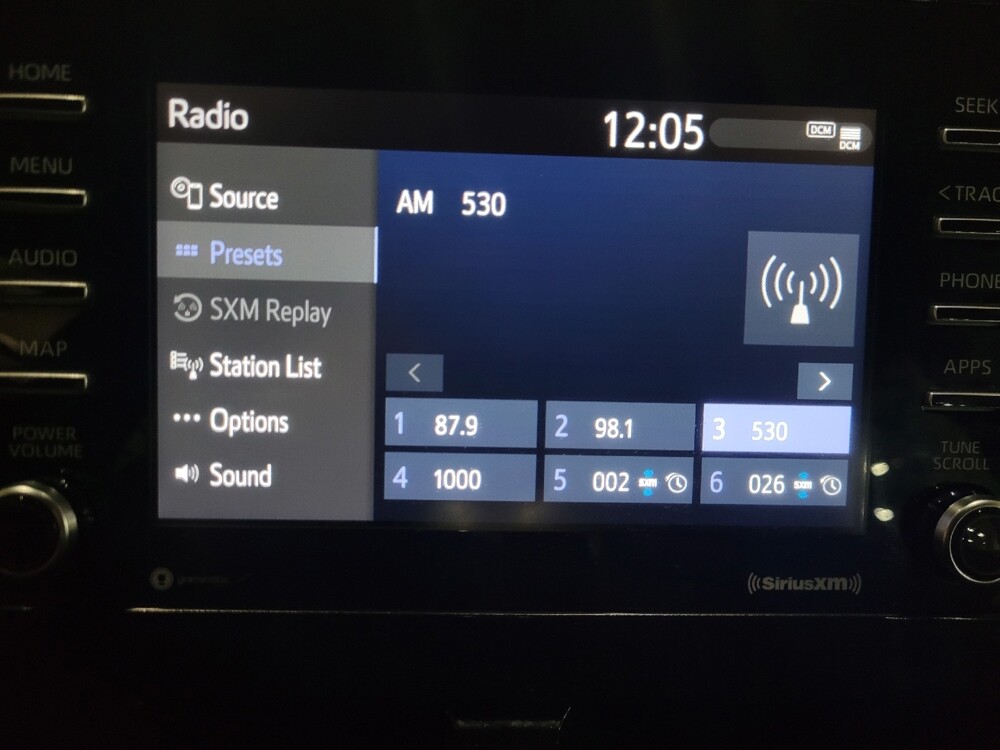 2021 Toyota Camry in Pittsburgh, PA 15237 - 18119042 25