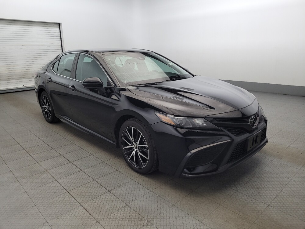 2021 Toyota Camry in Pittsburgh, PA 15237 - 18119042 13