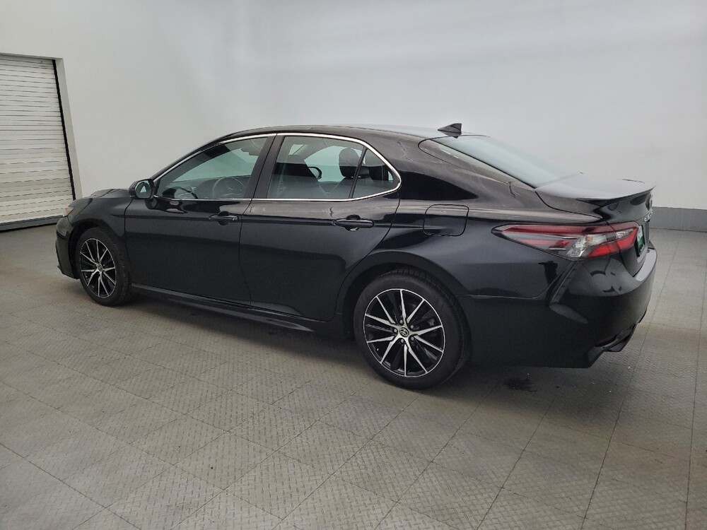 2021 Toyota Camry in Pittsburgh, PA 15237 - 18119042 3