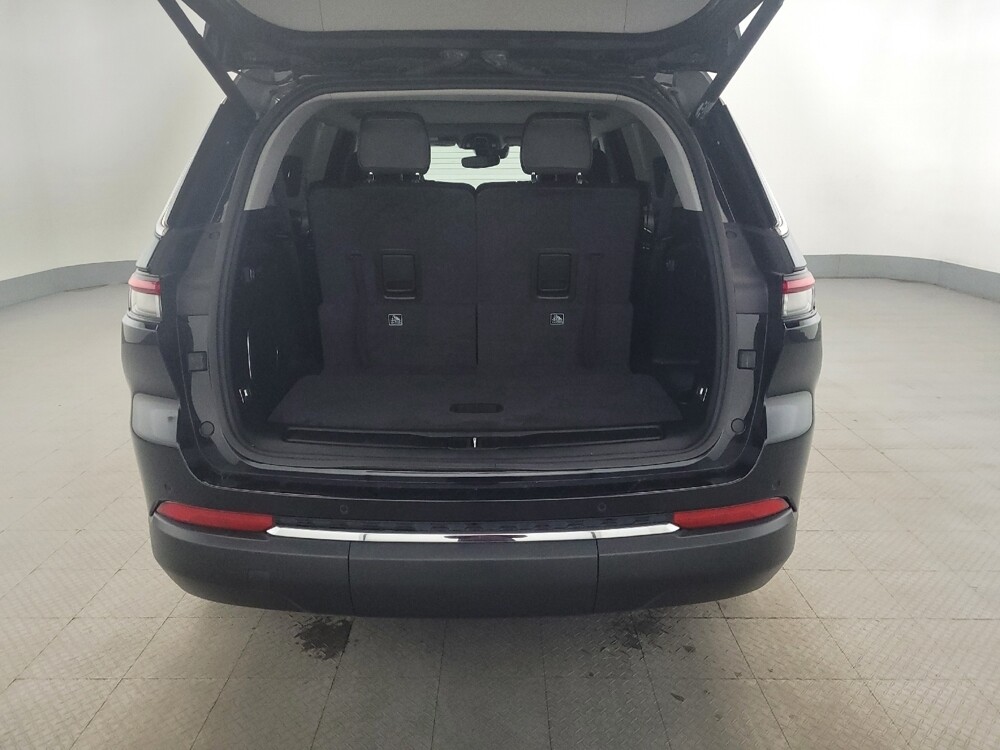 2021 Jeep Grand Cherokee L in Pittsburgh, PA 15237 - 18119044 29