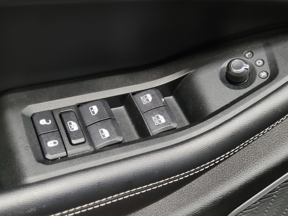 2021 Jeep Grand Cherokee L in Pittsburgh, PA 15237 - 18119044 27