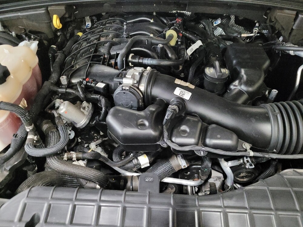 2021 Jeep Grand Cherokee L in Pittsburgh, PA 15237 - 18119044 30