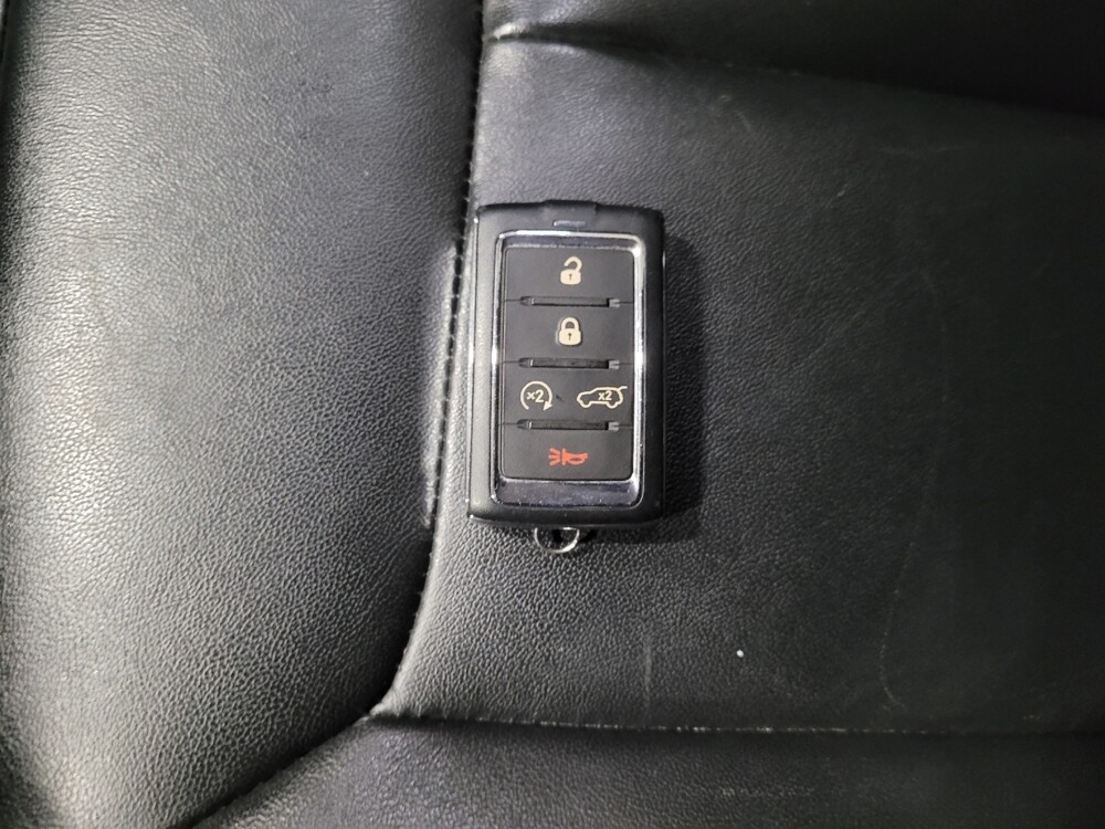 2021 Jeep Grand Cherokee L in Pittsburgh, PA 15237 - 18119044 32