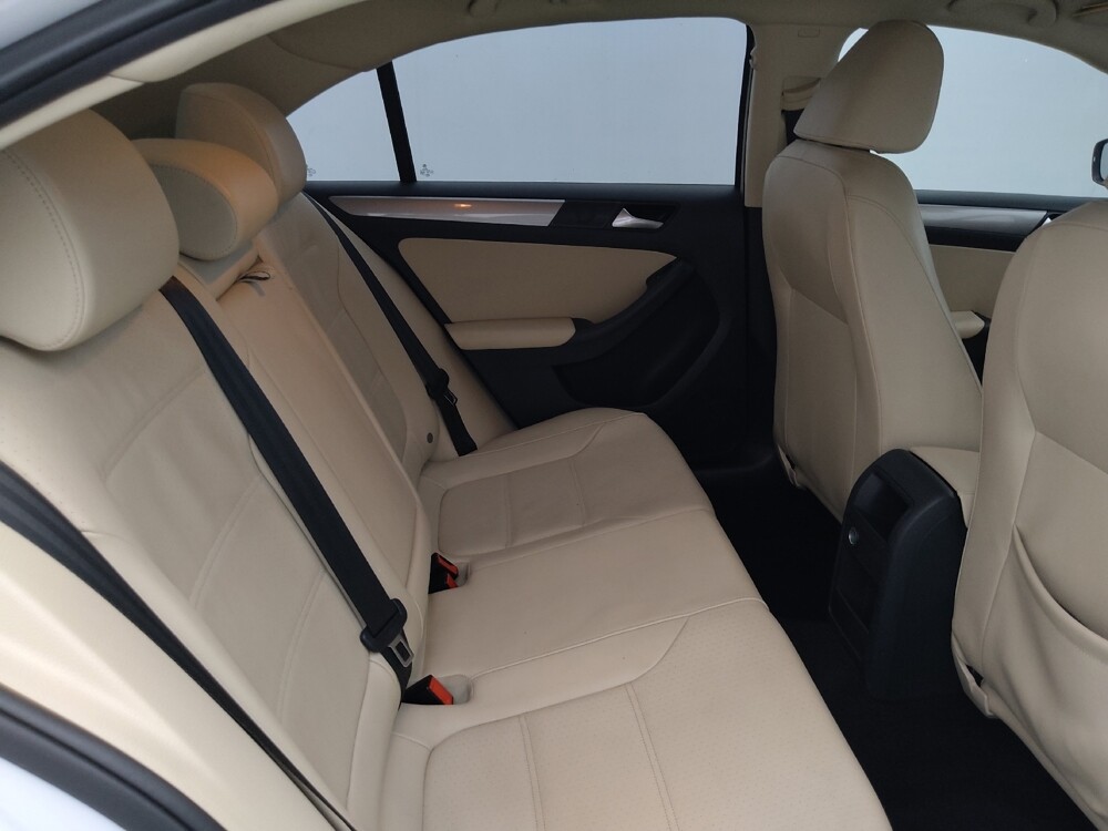 2018 Volkswagen Jetta in Lakeland, FL 33815 - 18119045 19