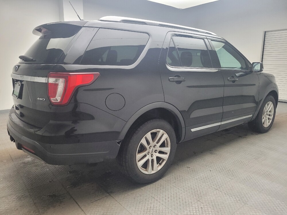2019 Ford Explorer in Taylor, MI 48180 - 18119046 10