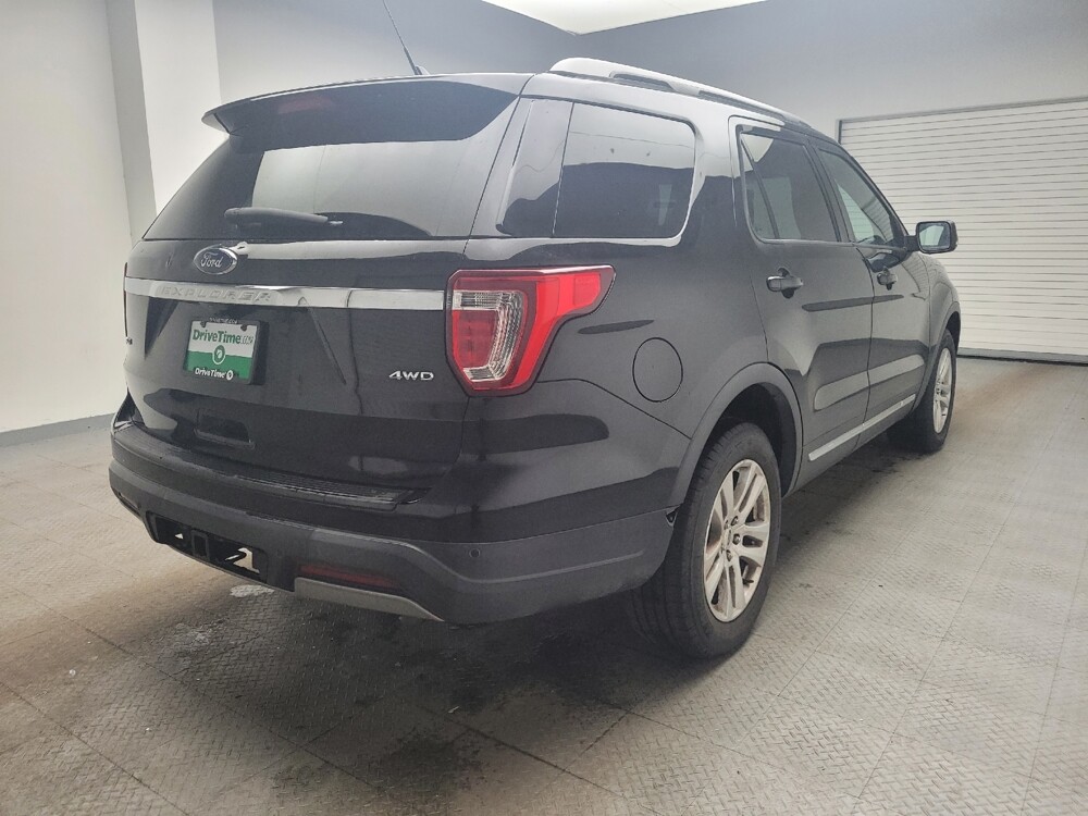 2019 Ford Explorer in Taylor, MI 48180 - 18119046 9