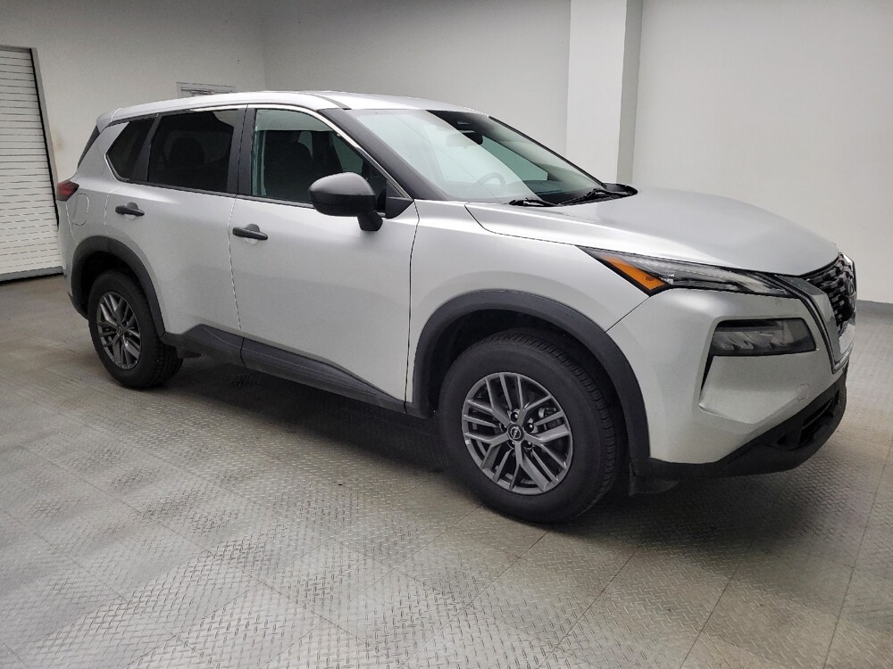 2024 Nissan Rogue in Taylor, MI 48180 - 18119047 11