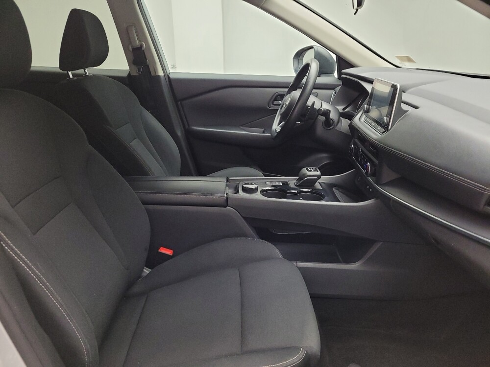 2024 Nissan Rogue in Taylor, MI 48180 - 18119047 21