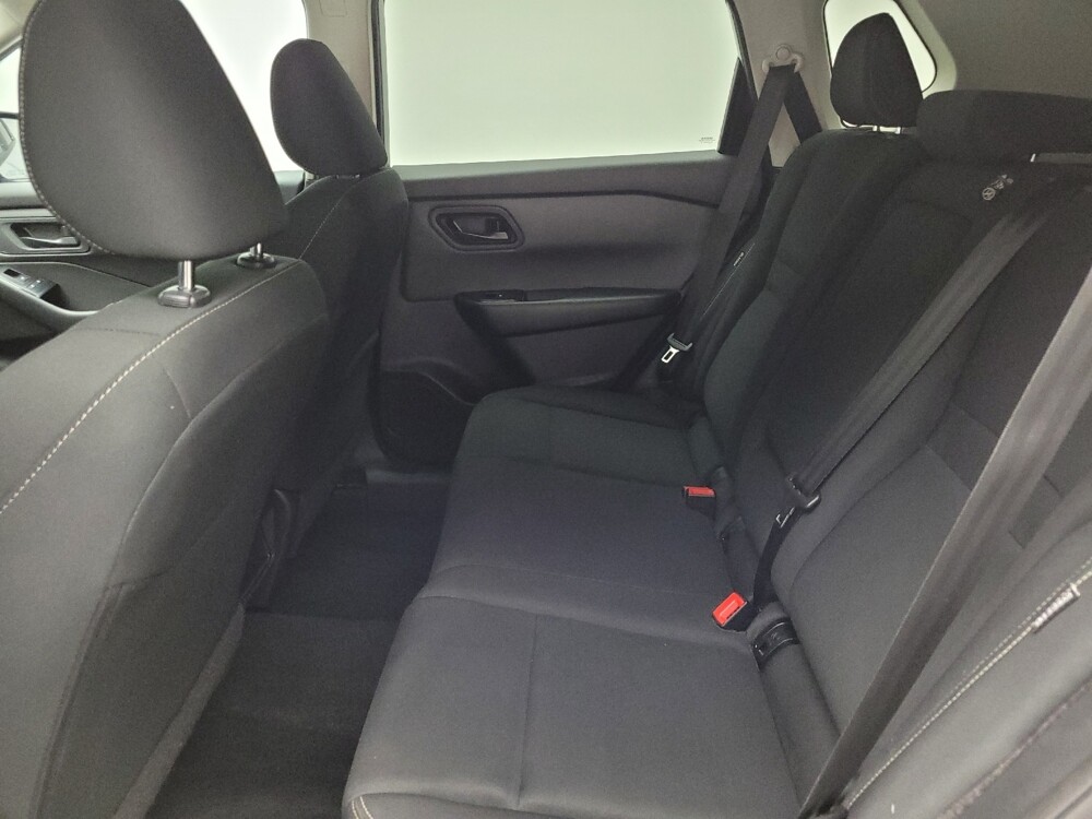 2024 Nissan Rogue in Taylor, MI 48180 - 18119047 18