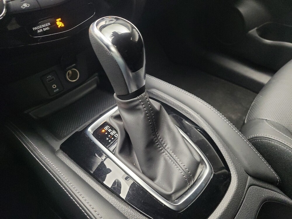 2017 Nissan Rogue in Taylor, MI 48180 - 18119049 26