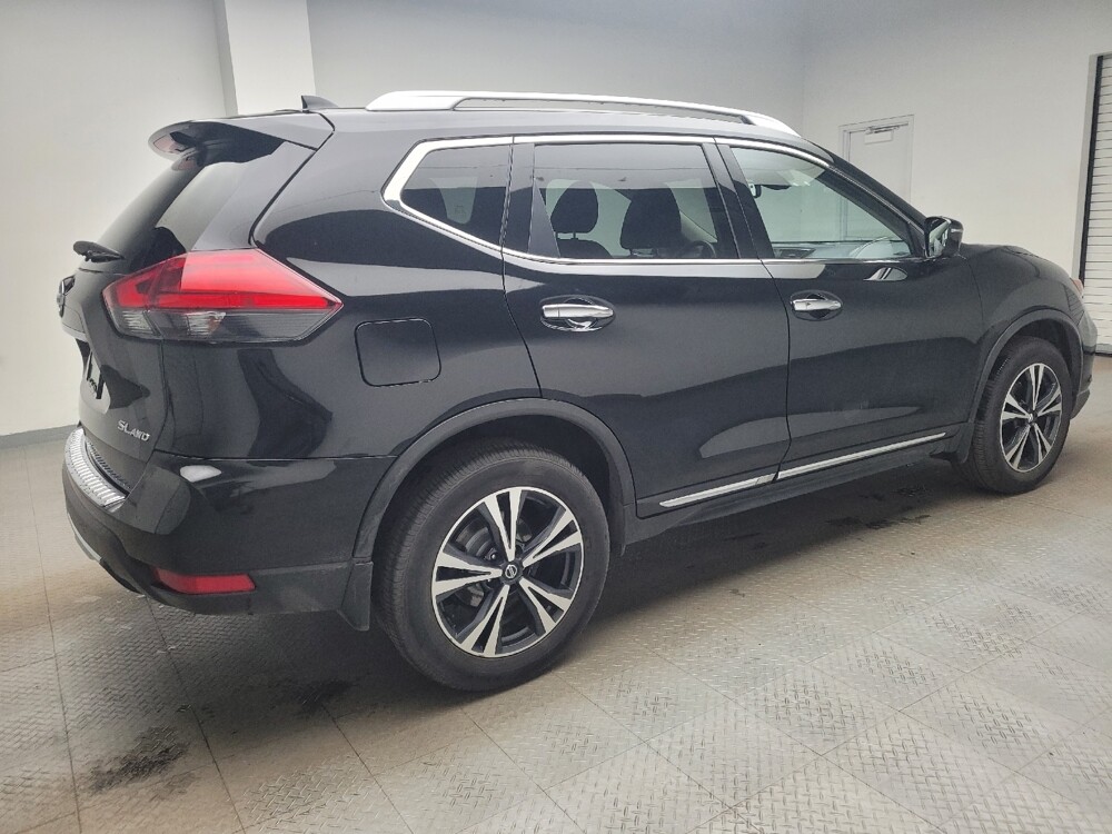 2017 Nissan Rogue in Taylor, MI 48180 - 18119049 10