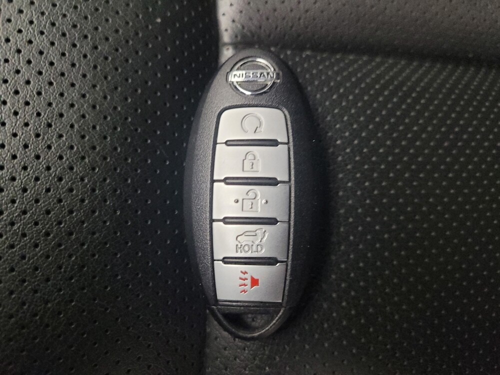 2017 Nissan Rogue in Taylor, MI 48180 - 18119049 32