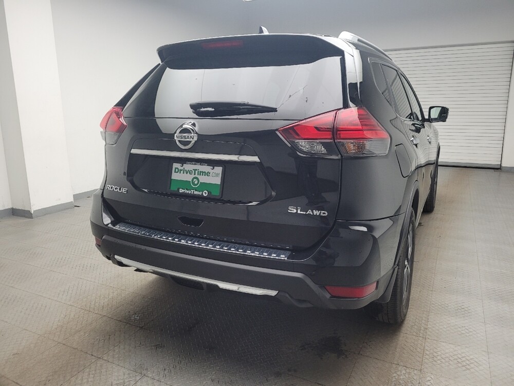 2017 Nissan Rogue in Taylor, MI 48180 - 18119049 7