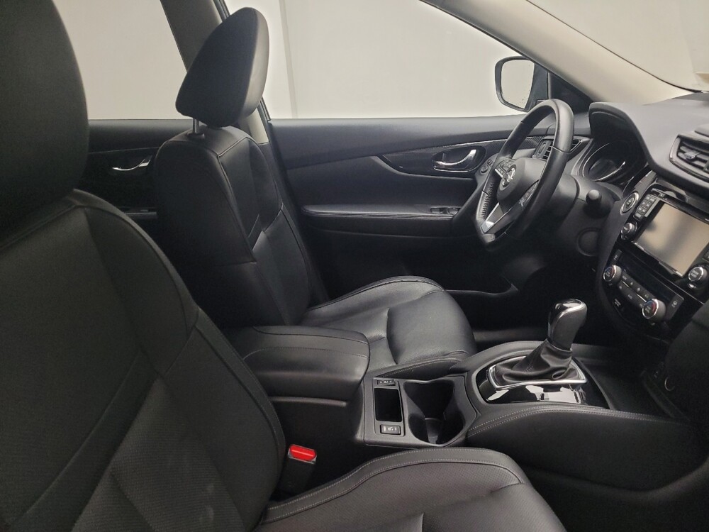 2017 Nissan Rogue in Taylor, MI 48180 - 18119049 21