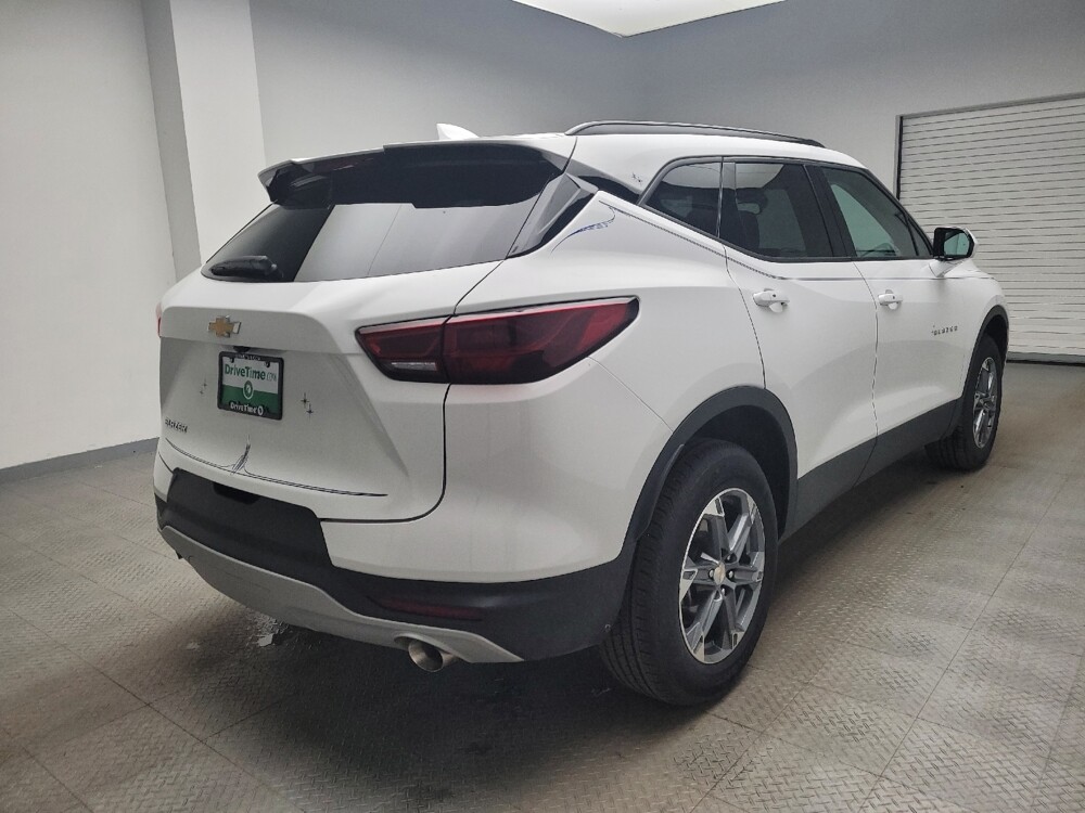 2024 Chevrolet Blazer in Grand Rapids, MI 49508 - 18119050 9
