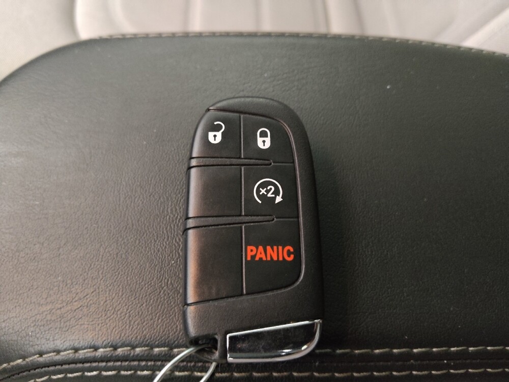 2022 Jeep Renegade in Lakeland, FL 33815 - 18119053 32