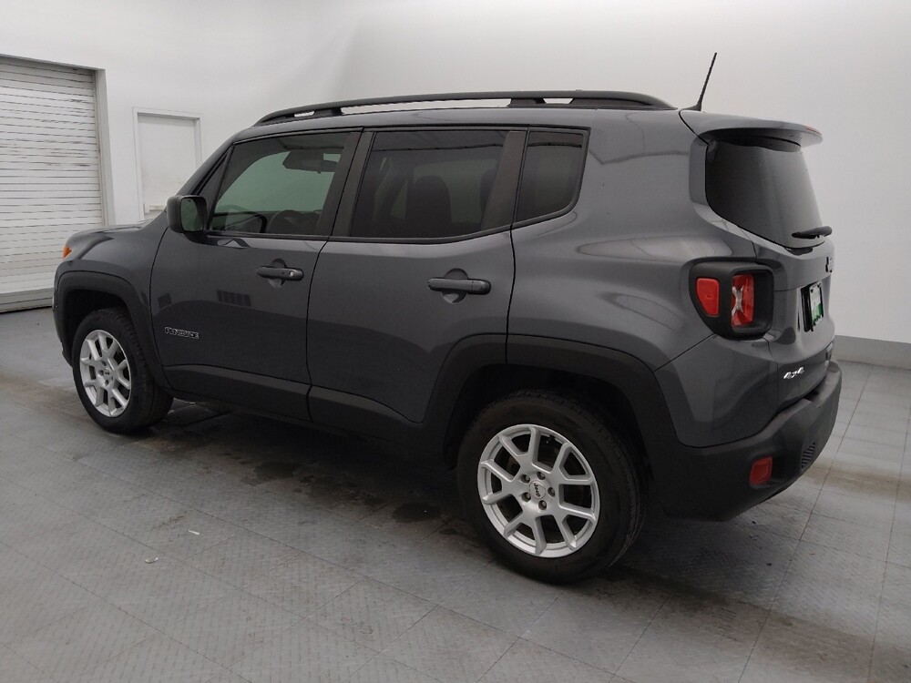 2022 Jeep Renegade in Lakeland, FL 33815 - 18119053 3