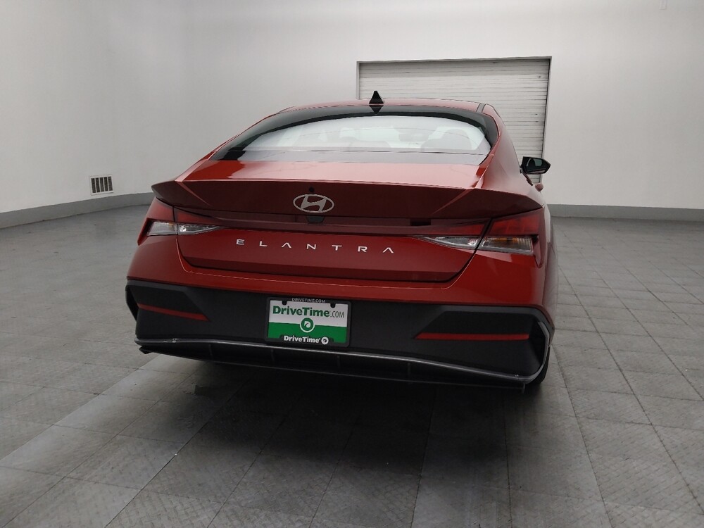 2025 Hyundai Elantra in Conyers, GA 30094 - 18119058 7