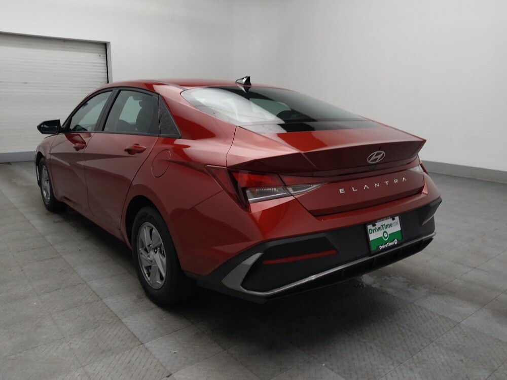 2025 Hyundai Elantra in Conyers, GA 30094 - 18119058 5