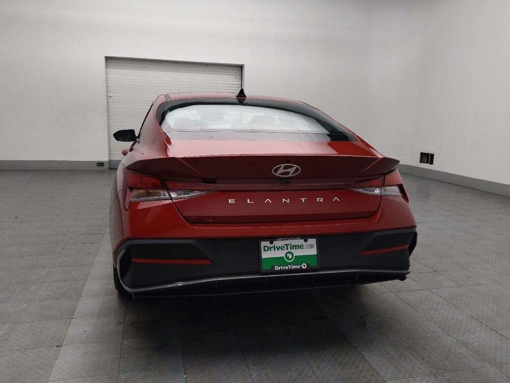 2025 Hyundai Elantra in Conyers, GA 30094 - 18119058 6