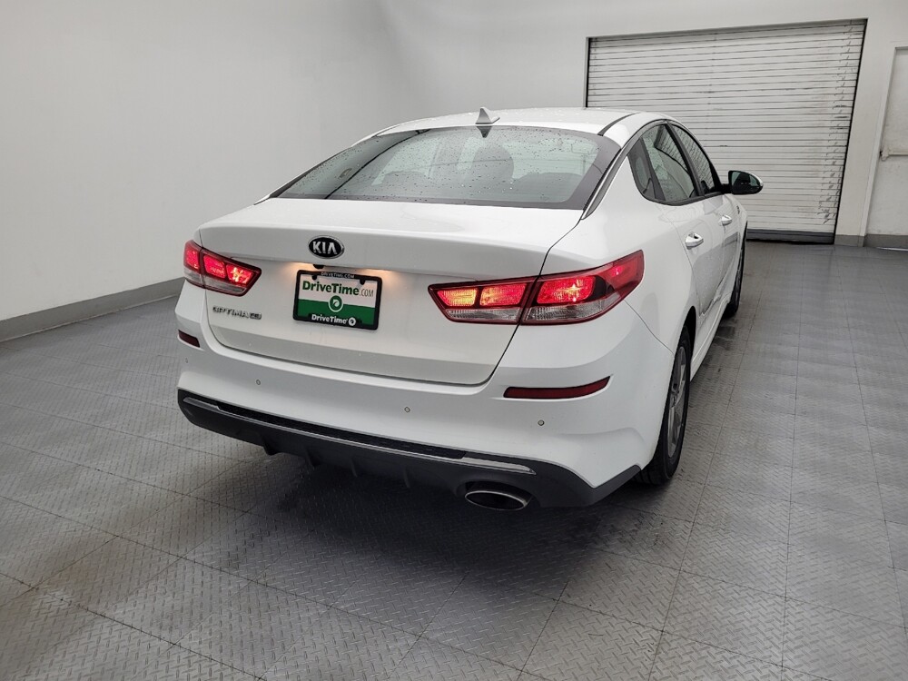 2019 Kia Optima in Raleigh, NC 27604 - 18119061 7