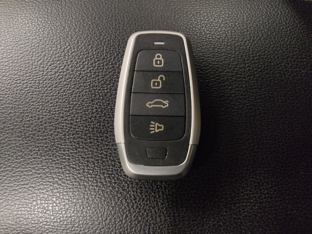 2019 Ford Fusion in Jackson, MS 39211 - 18119062 32