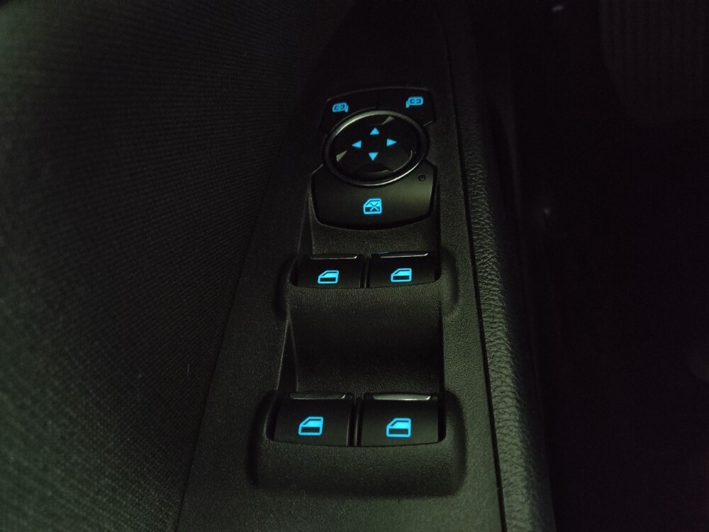 2019 Ford Fusion in Jackson, MS 39211 - 18119062 27