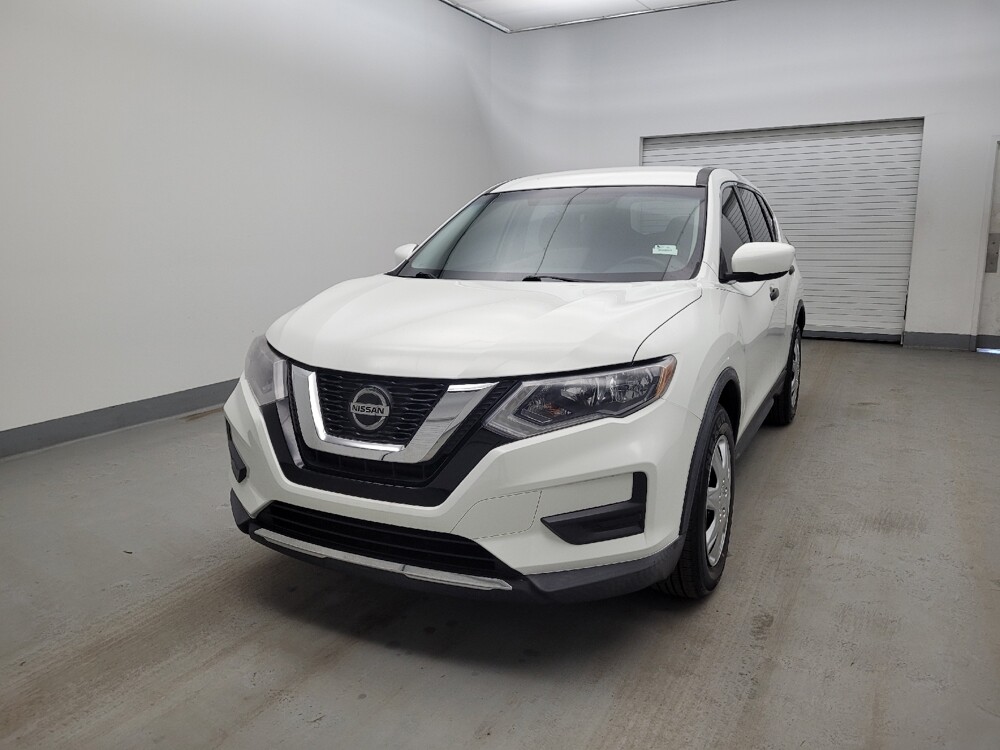 2018 Nissan Rogue in Cincinnati, OH 45255 - 18119064 15
