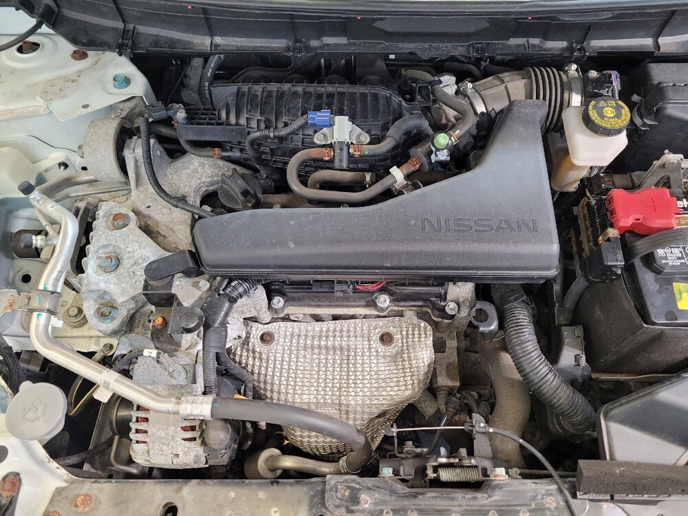 2018 Nissan Rogue in Cincinnati, OH 45255 - 18119064 30