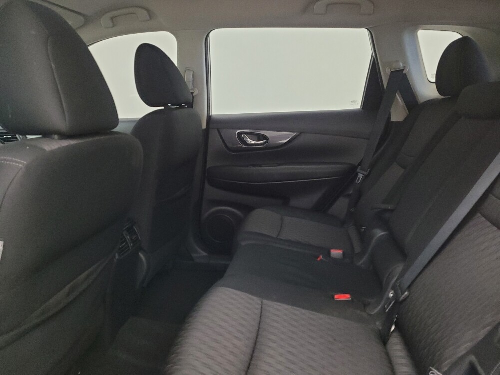 2018 Nissan Rogue in Cincinnati, OH 45255 - 18119064 18