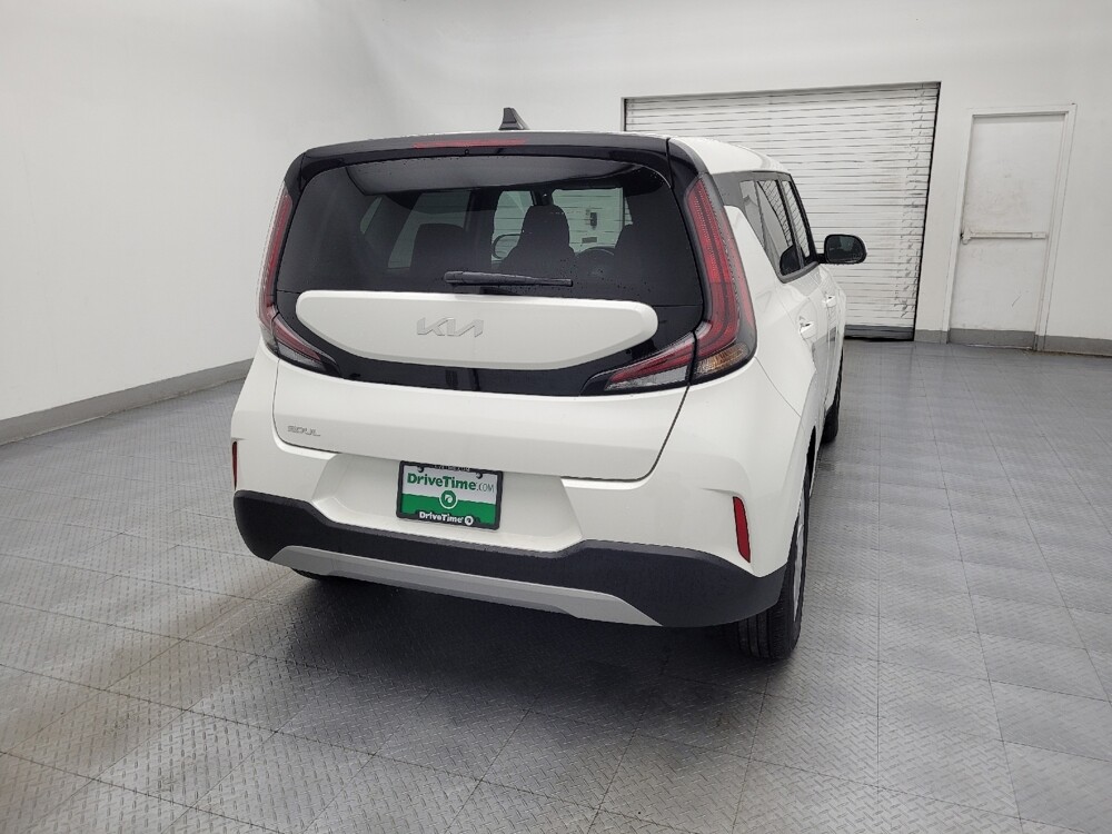 2025 Kia Soul in Greenville, SC 29607 - 18119066 7