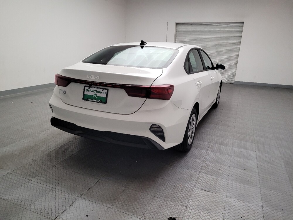 2023 Kia Forte in Riverside, CA 92504 - 18119067 7