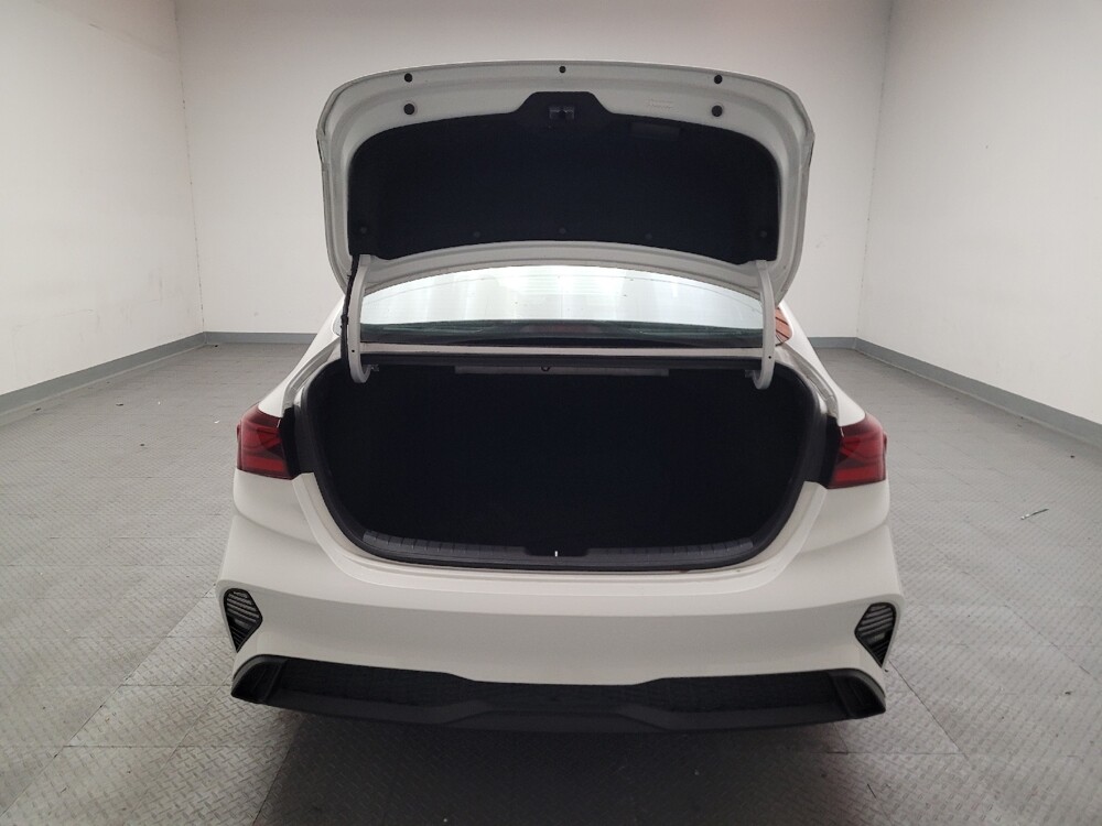 2023 Kia Forte in Riverside, CA 92504 - 18119067 29