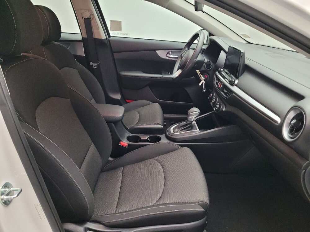 2023 Kia Forte in Riverside, CA 92504 - 18119067 21