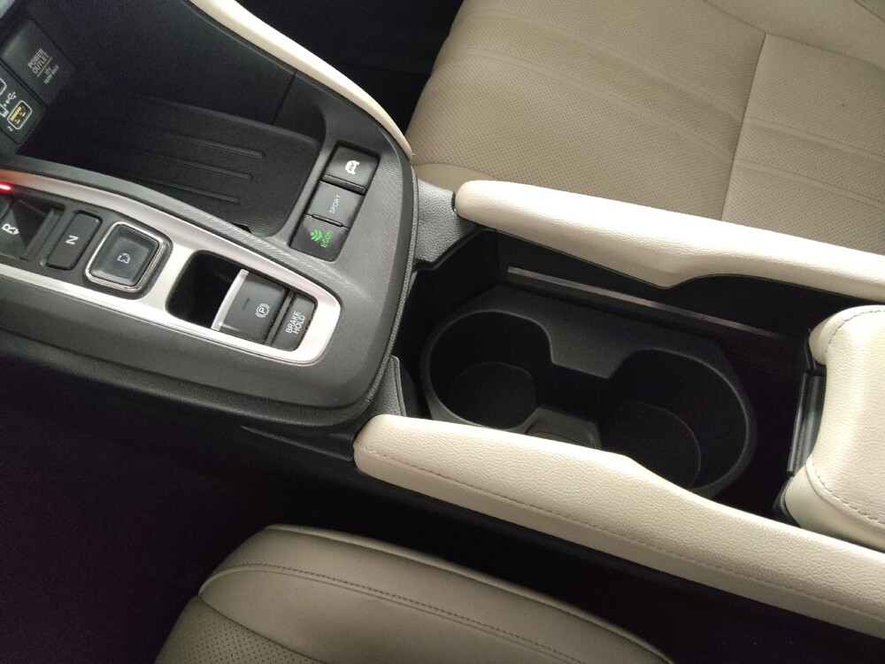 2019 Honda Insight in Union City, GA 30291 - 18119077 26