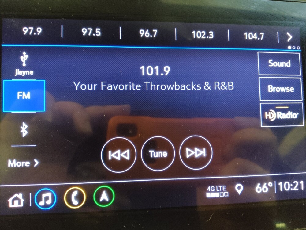 2019 Chevrolet Equinox in Greensboro, NC 27407 - 18119087 25