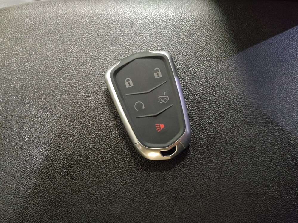 2020 Chevrolet Equinox in Charlotte, NC 28213 - 18119090 32