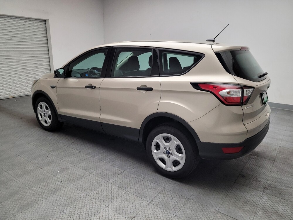 2018 Ford Escape in Downey, CA 90241 - 18119094 3