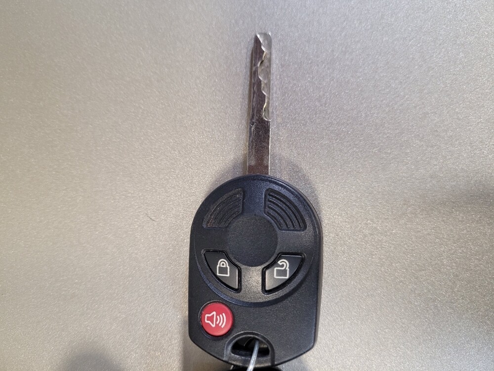 2018 Ford Escape in Downey, CA 90241 - 18119094 32