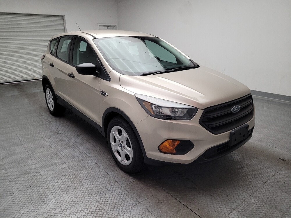2018 Ford Escape in Downey, CA 90241 - 18119094 13
