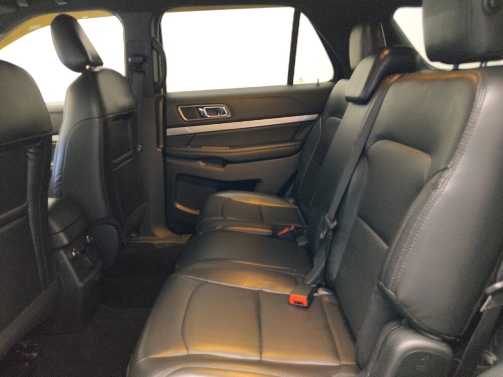 2019 Ford Explorer in Chattanooga, TN 37421 - 18119100 18